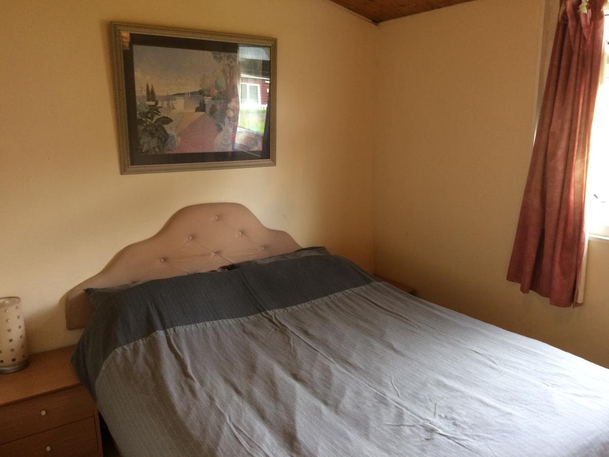 Pantyrathro International Hostel 카마던 외부 사진